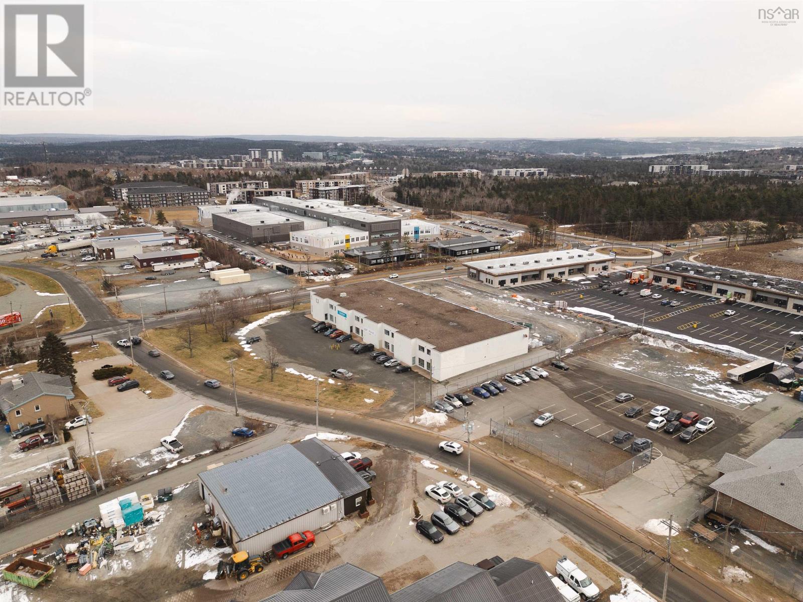 380 Bluewater Road, Bedford, Nova Scotia  B4B 1J3 - Photo 39 - 202501343