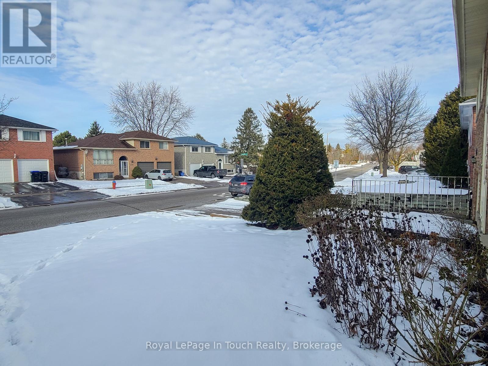 423 Maplegrove Avenue, Bradford West Gwillimbury, Ontario  L3Z 2V5 - Photo 38 - N11934271