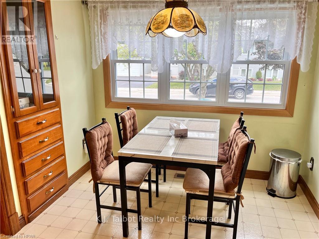 154 Blake Street E, Goderich, Ontario  N7A 1E3 - Photo 9 - X10780198