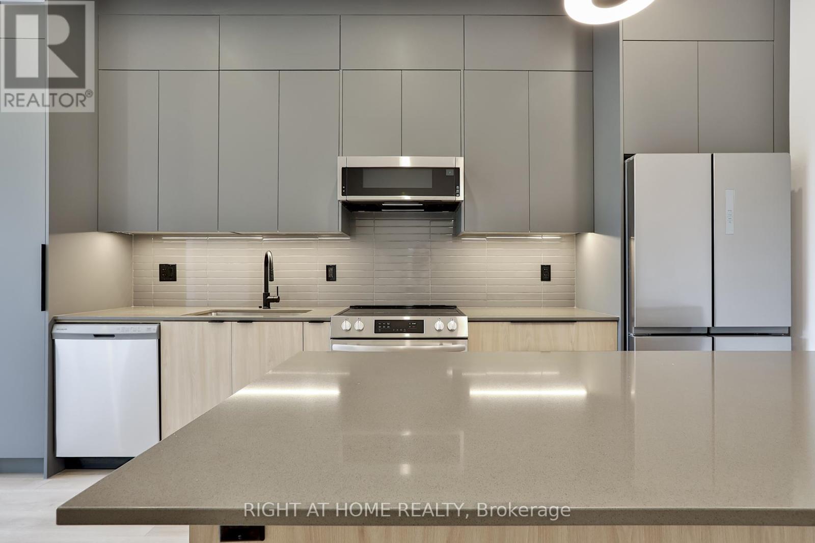 Unit 2 - 1169 Davenport Road, Toronto (Wychwood), Ontario  M6H 2G6 - Photo 6 - C11934299