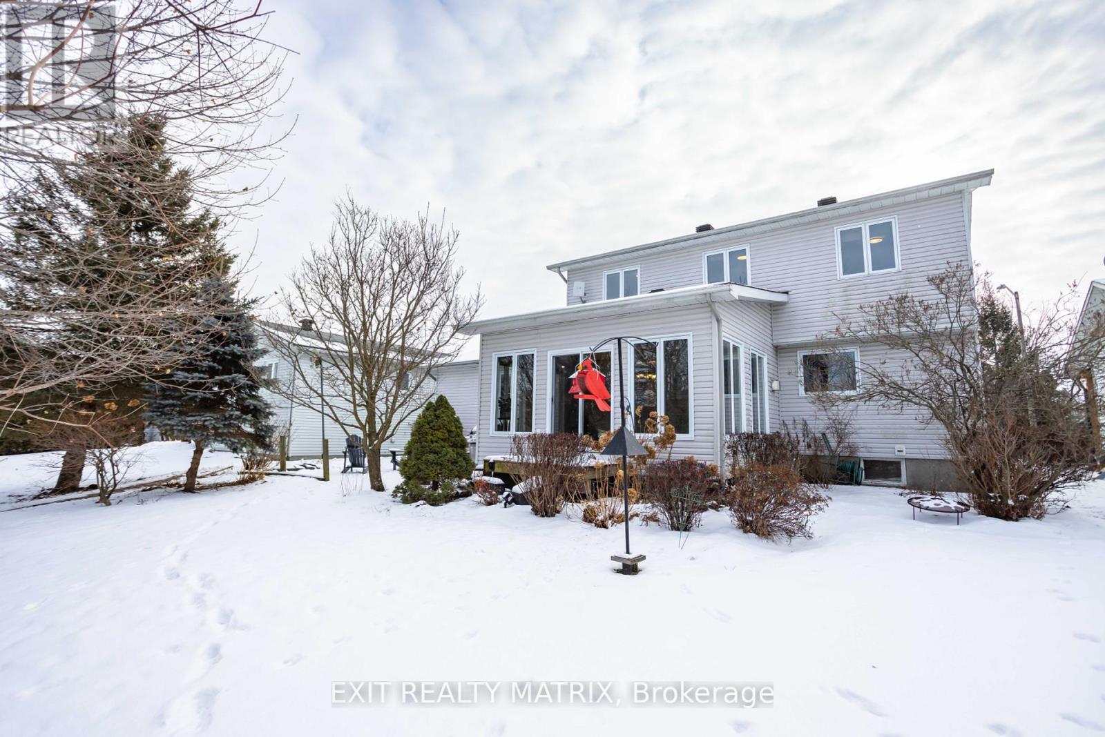 98 Menard Street, Russell, Ontario  K0A 1W1 - Photo 37 - X11934376