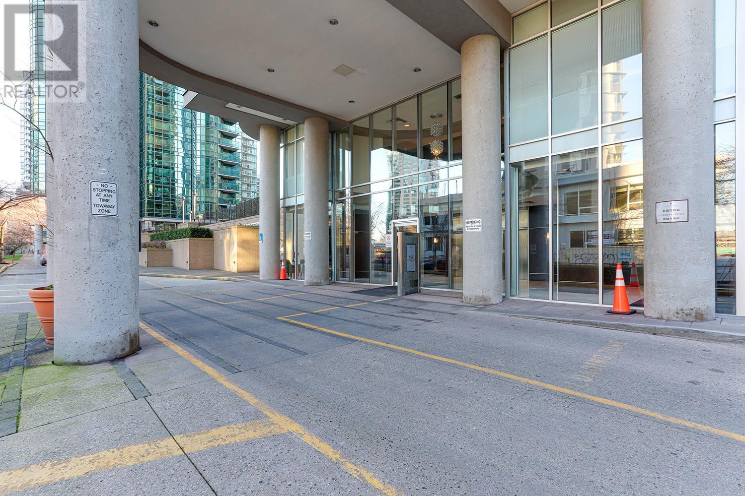 Listing Picture 20 of 29 : 702 588 BROUGHTON STREET, Vancouver / 溫哥華 - 魯藝地產 Yvonne Lu Group - MLS Medallion Club Member