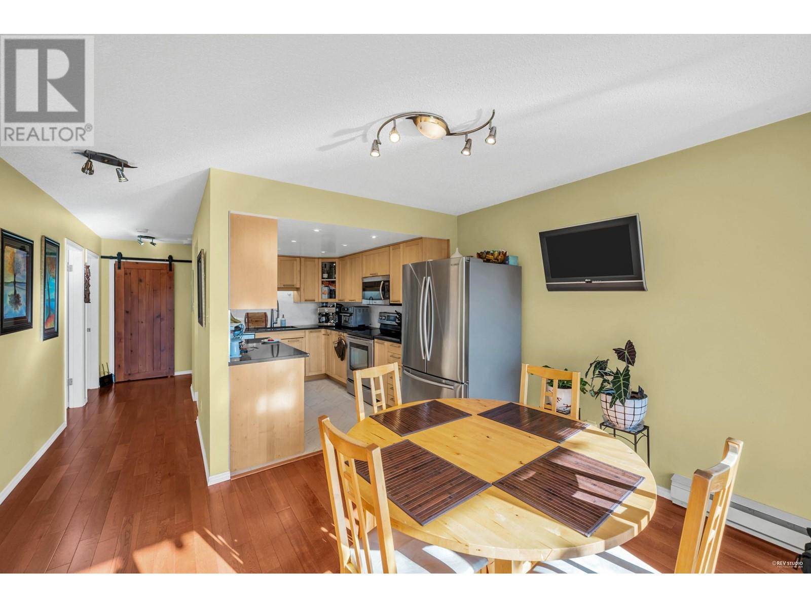 306 1065 Quayside Drive, New Westminster, British Columbia  V3M 1C5 - Photo 8 - R2958532