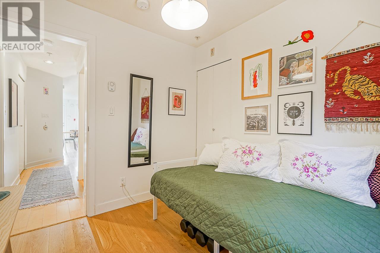 Listing Picture 21 of 34 : 1891 STAINSBURY AVENUE, Vancouver / 溫哥華 - 魯藝地產 Yvonne Lu Group - MLS Medallion Club Member