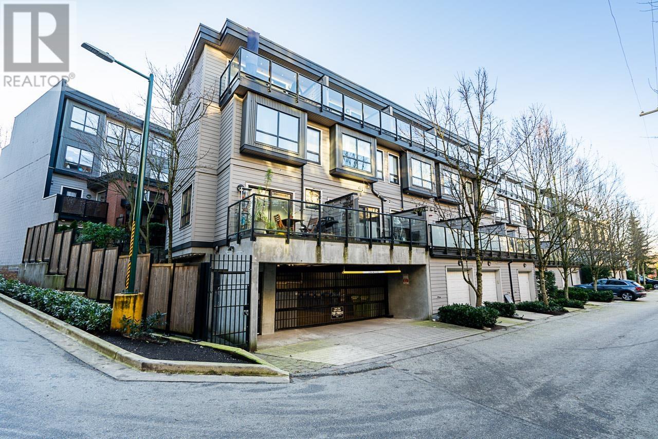 Listing Picture 33 of 34 : 1891 STAINSBURY AVENUE, Vancouver / 溫哥華 - 魯藝地產 Yvonne Lu Group - MLS Medallion Club Member