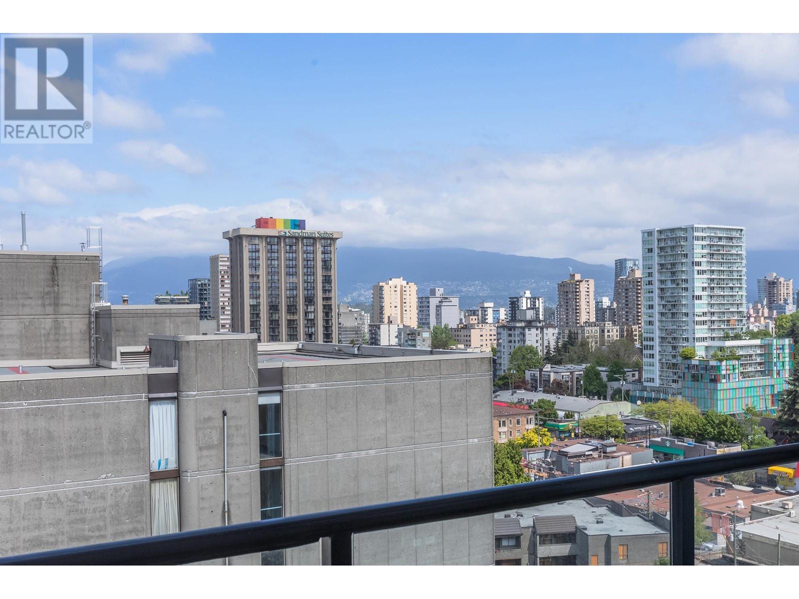 Listing Picture 14 of 33 : 1702 1010 BURNABY STREET, Vancouver / 溫哥華 - 魯藝地產 Yvonne Lu Group - MLS Medallion Club Member