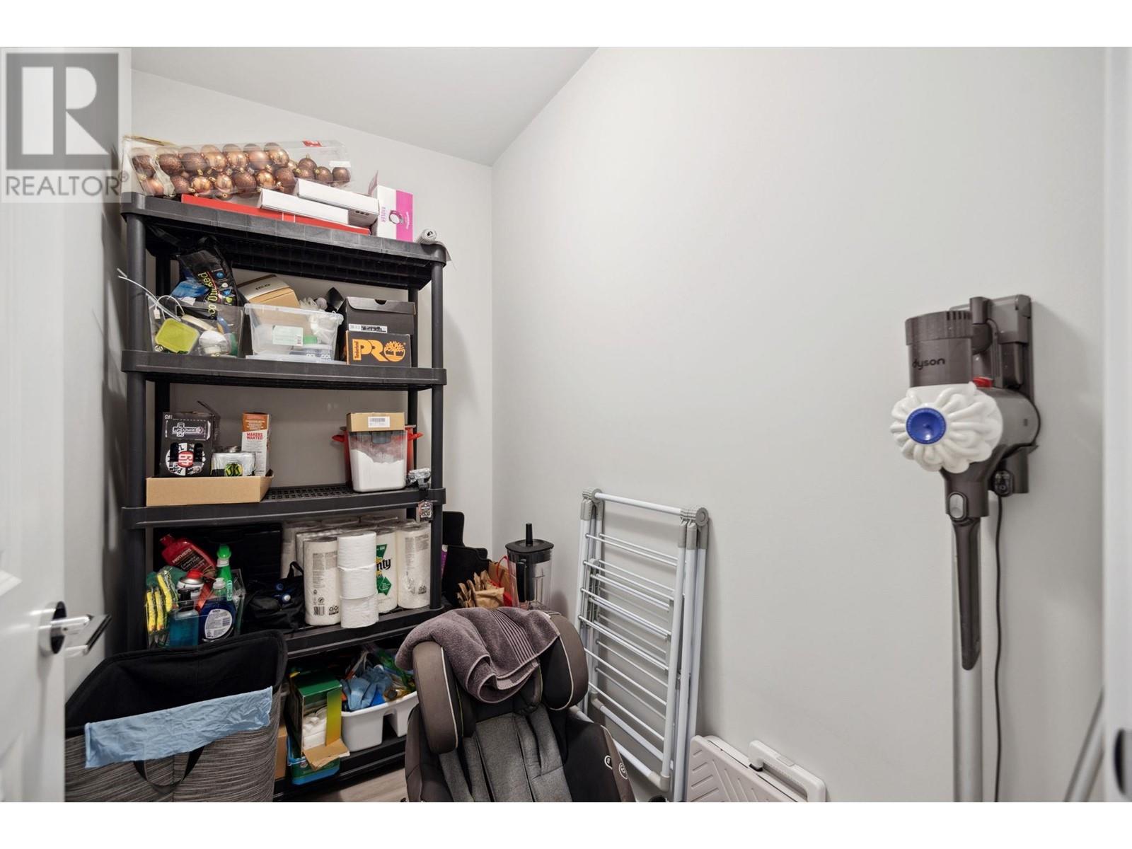 Listing Picture 13 of 29 : 203 3198 RIVERWALK AVENUE, Vancouver / 溫哥華 - 魯藝地產 Yvonne Lu Group - MLS Medallion Club Member