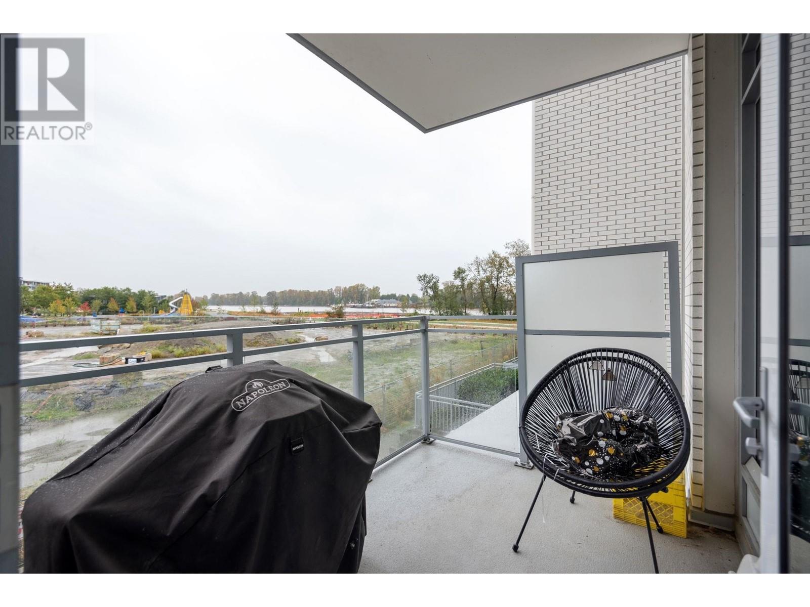 Listing Picture 15 of 29 : 203 3198 RIVERWALK AVENUE, Vancouver / 溫哥華 - 魯藝地產 Yvonne Lu Group - MLS Medallion Club Member