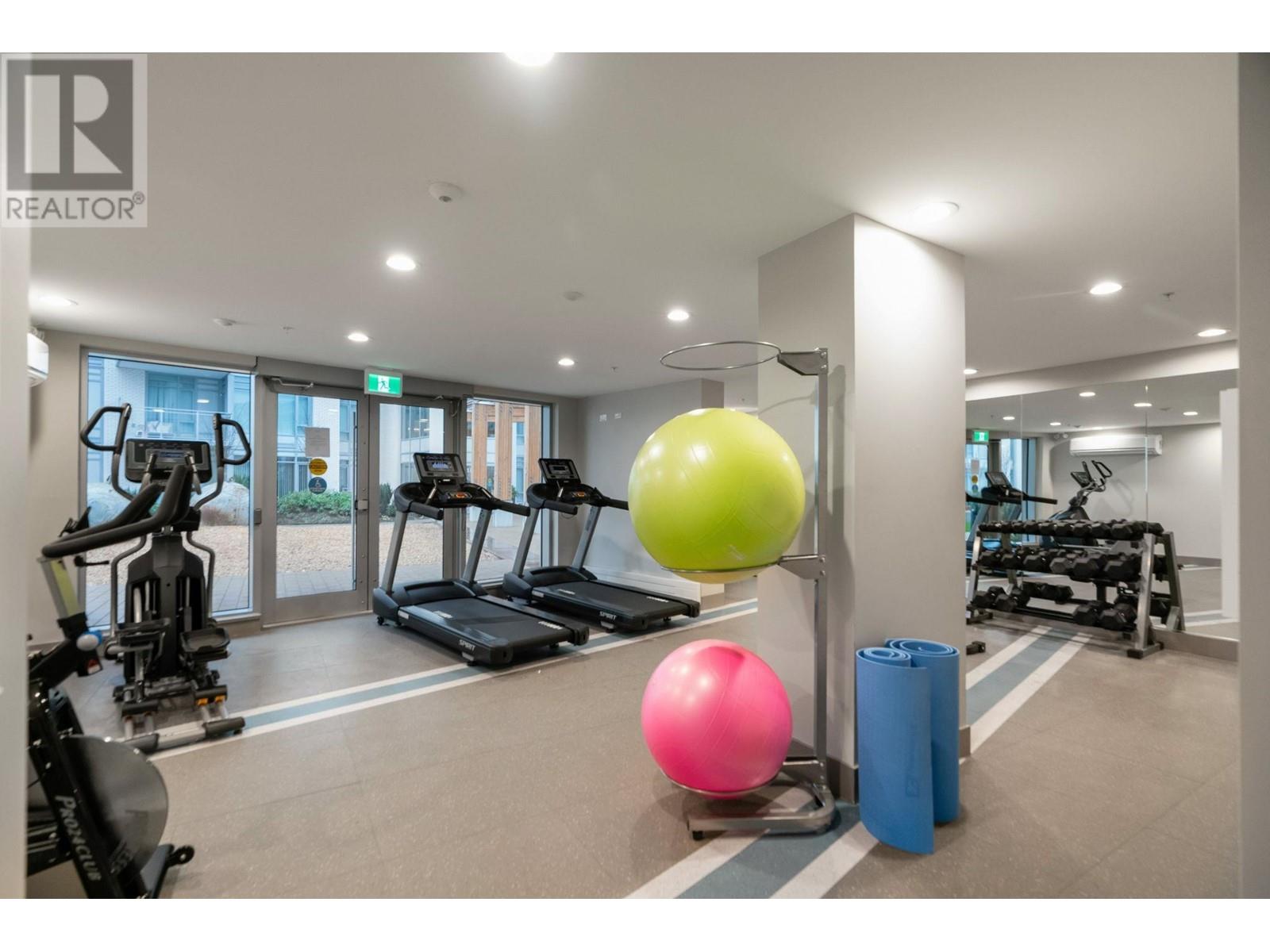 Listing Picture 22 of 29 : 203 3198 RIVERWALK AVENUE, Vancouver / 溫哥華 - 魯藝地產 Yvonne Lu Group - MLS Medallion Club Member