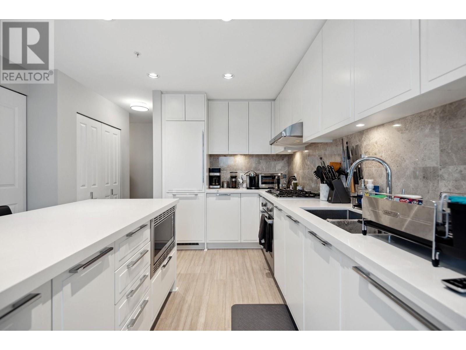 Listing Picture 4 of 29 : 203 3198 RIVERWALK AVENUE, Vancouver / 溫哥華 - 魯藝地產 Yvonne Lu Group - MLS Medallion Club Member