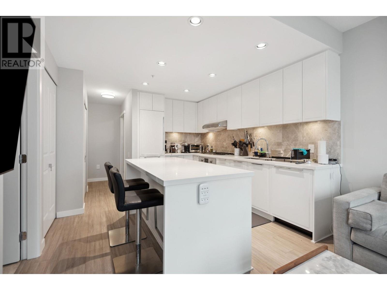 Listing Picture 5 of 29 : 203 3198 RIVERWALK AVENUE, Vancouver / 溫哥華 - 魯藝地產 Yvonne Lu Group - MLS Medallion Club Member