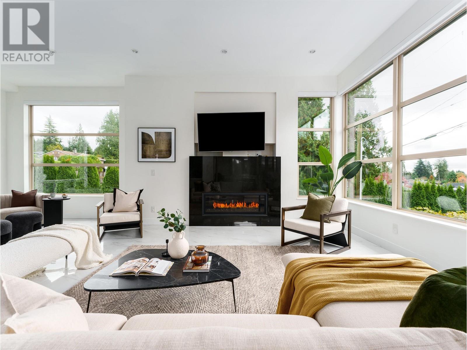 955 Melbourne Avenue, North Vancouver, British Columbia  V7R 1P1 - Photo 7 - R2958647