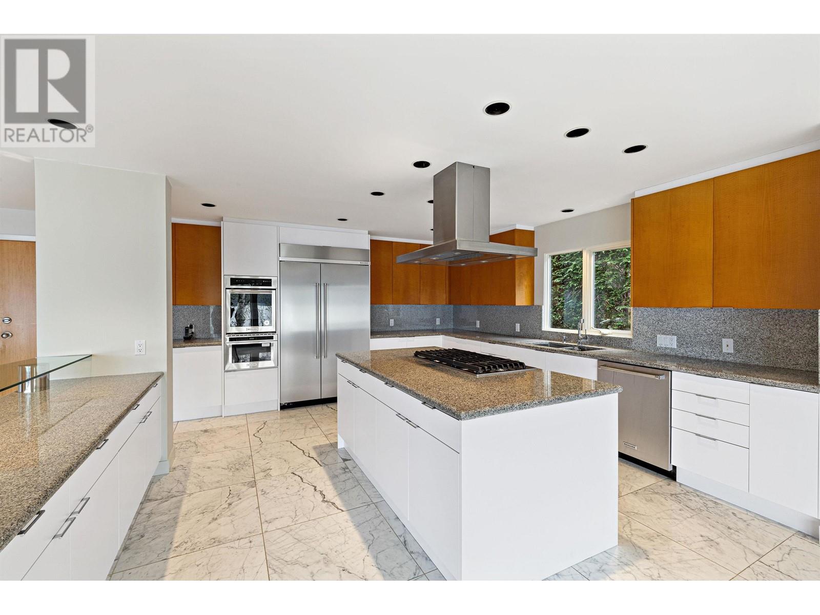 Xxx2 Arbutus Road, West Vancouver, British Columbia  V7W 2L5 - Photo 15 - R2958619