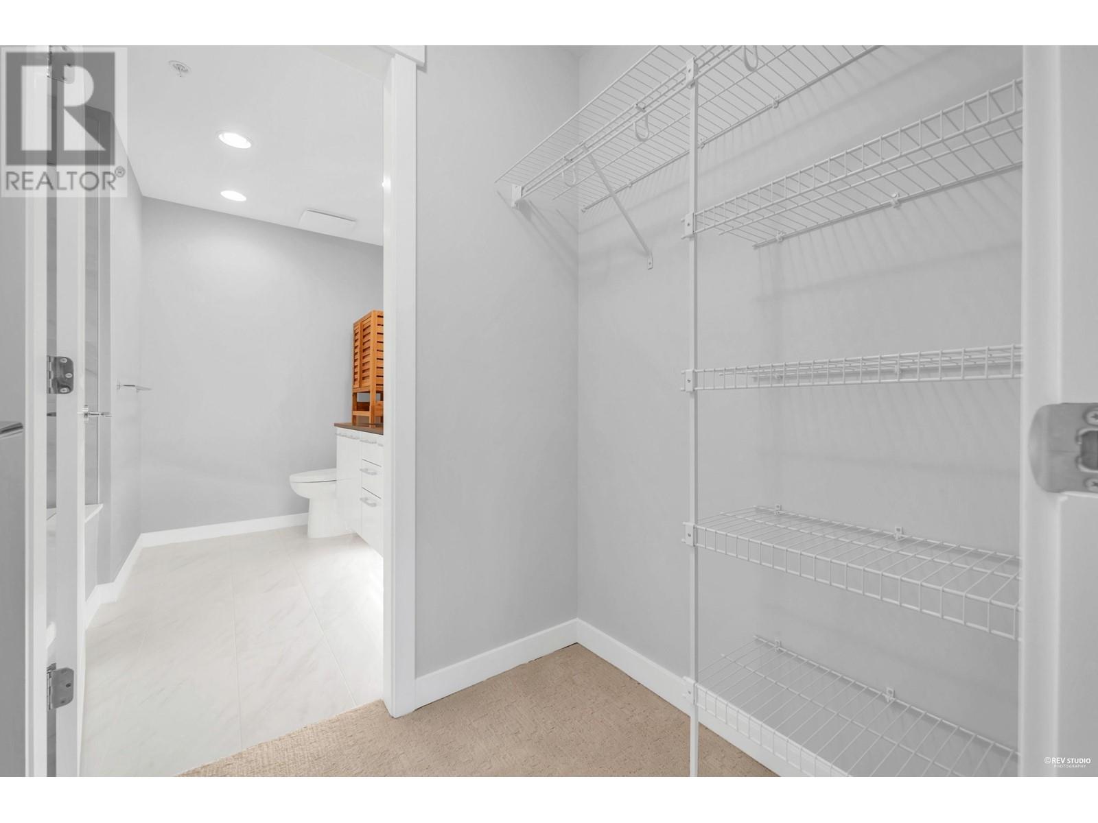 Listing Picture 11 of 20 : 225 9551 ALEXANDRA ROAD, Richmond / 烈治文 - 魯藝地產 Yvonne Lu Group - MLS Medallion Club Member