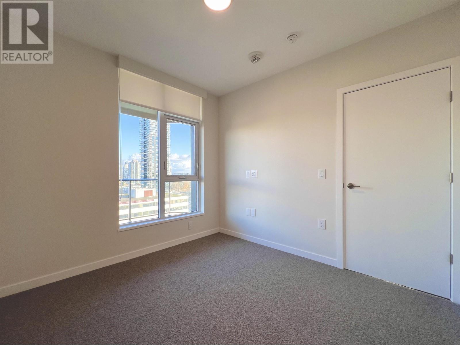 Listing Picture 16 of 28 : 1210 4168 LOUGHEED HIGHWAY, Burnaby / 本拿比 - 魯藝地產 Yvonne Lu Group - MLS Medallion Club Member