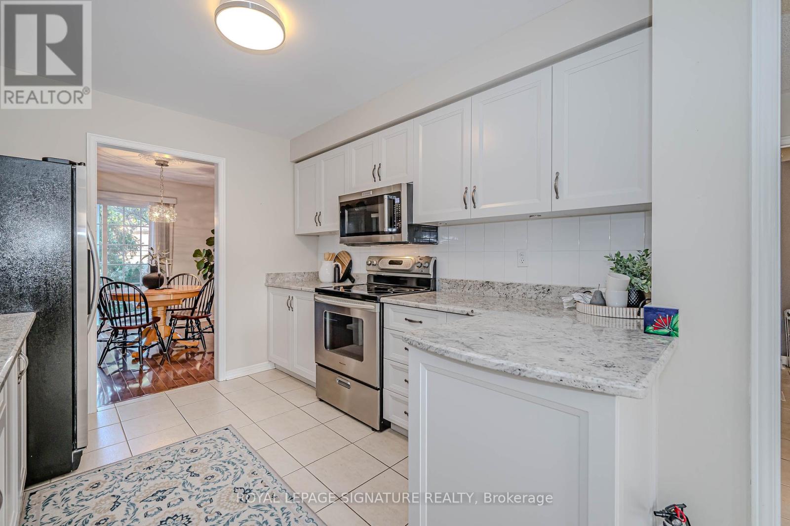 7 - 2105 Berwick Drive, Burlington, Ontario  L7M 4B7 - Photo 6 - W11934445