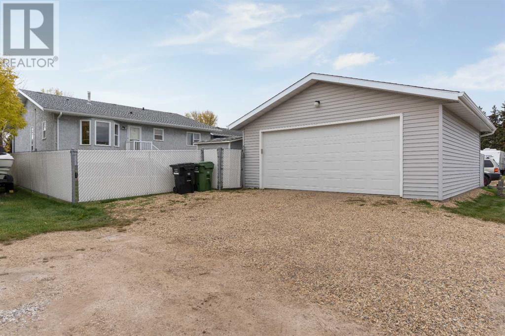 6520 49 Avenue, Camrose, Alberta  T4V 0P5 - Photo 40 - A2172337