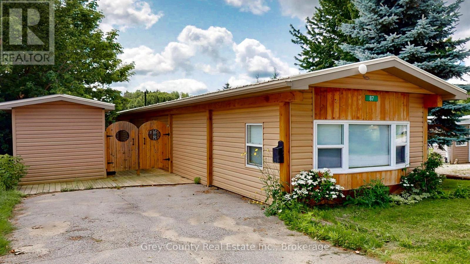 87 Sussex Square, Georgian Bluffs, Ontario  N4K 5N5 - Photo 3 - X11934533