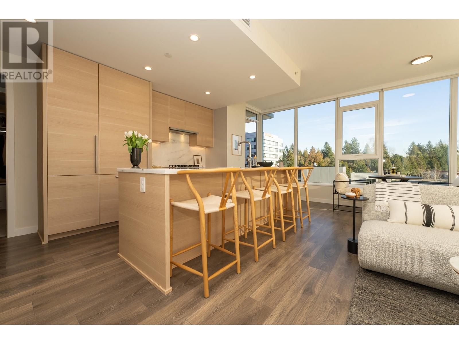 804 305 Morrissey Road, Port Moody, British Columbia  V3H 0M3 - Photo 1 - R2957585