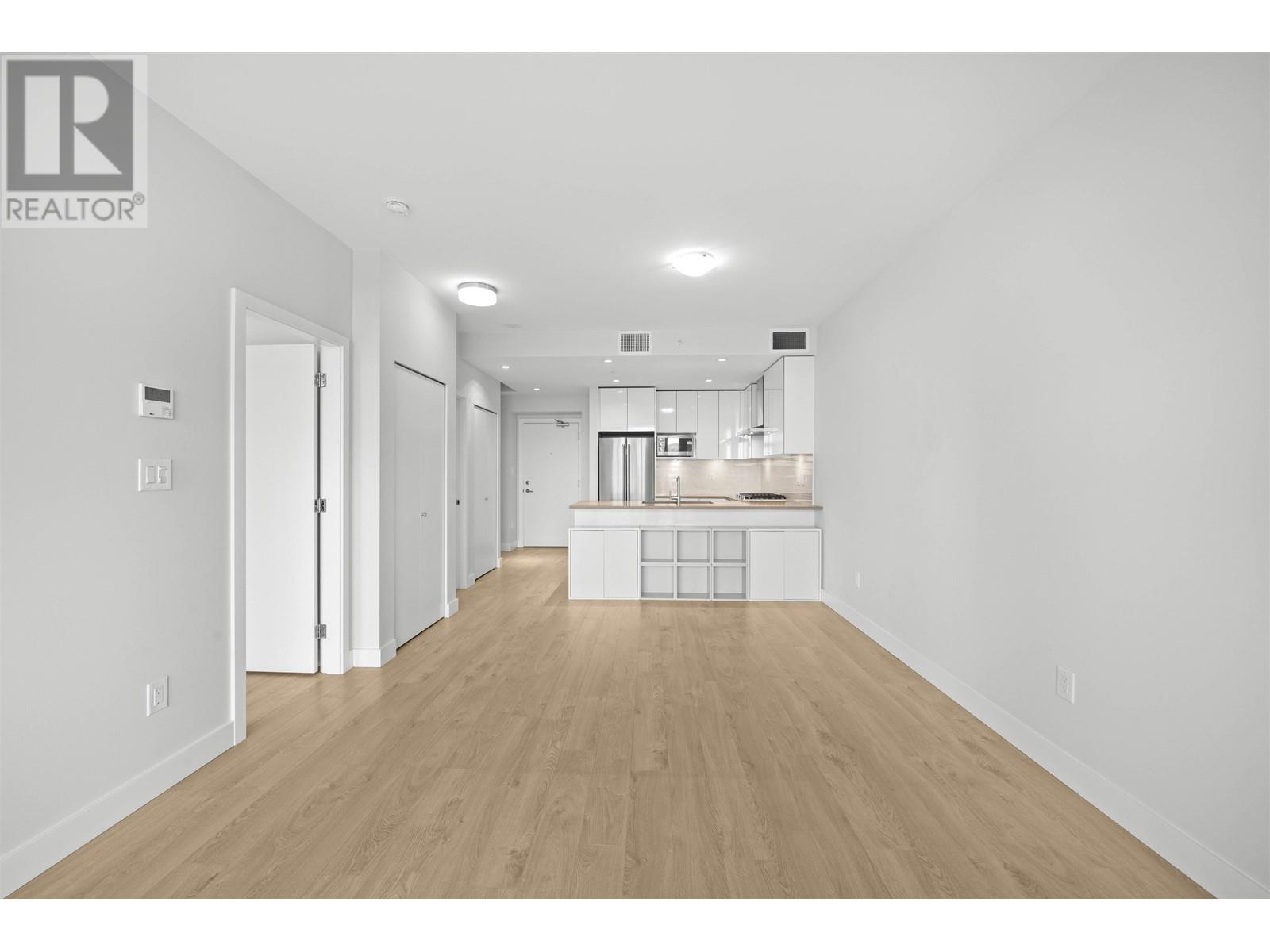 Listing Picture 10 of 40 : 2801 1788 GILMORE AVENUE, Burnaby / 本拿比 - 魯藝地產 Yvonne Lu Group - MLS Medallion Club Member