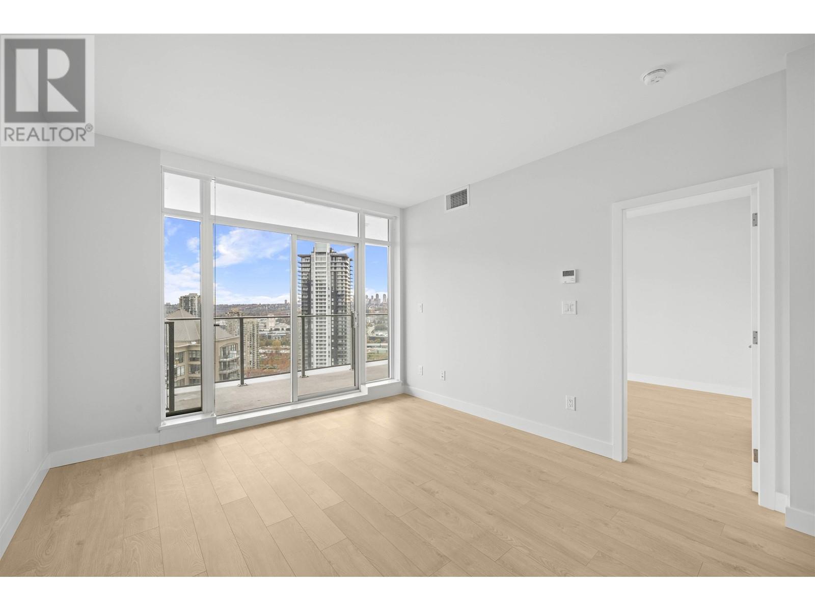Listing Picture 19 of 40 : 2801 1788 GILMORE AVENUE, Burnaby / 本拿比 - 魯藝地產 Yvonne Lu Group - MLS Medallion Club Member