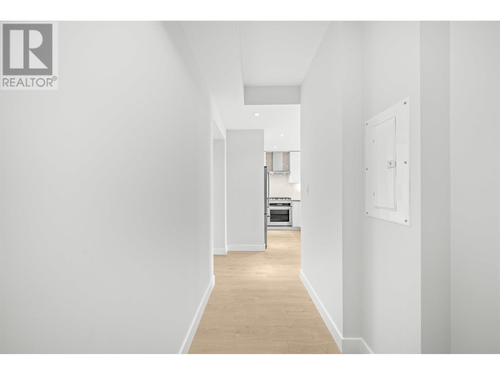 Listing Picture 22 of 40 : 2801 1788 GILMORE AVENUE, Burnaby / 本拿比 - 魯藝地產 Yvonne Lu Group - MLS Medallion Club Member