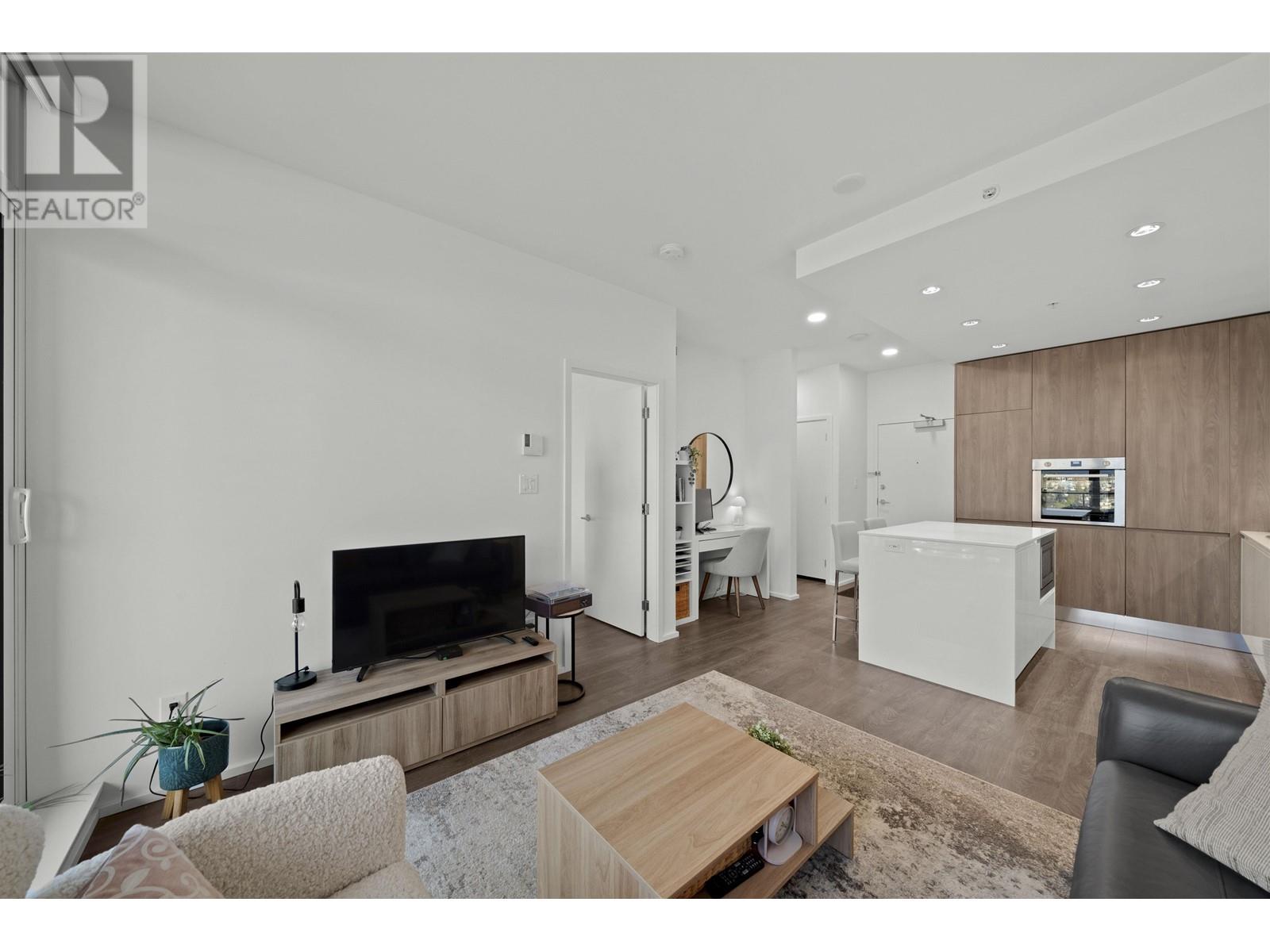 Listing Picture 5 of 24 : 1009 4650 BRENTWOOD BOULEVARD, Burnaby / 本拿比 - 魯藝地產 Yvonne Lu Group - MLS Medallion Club Member