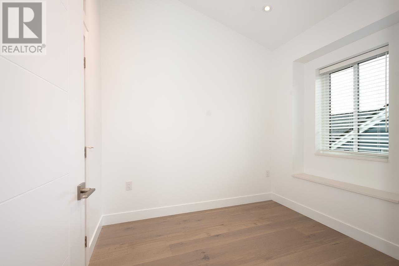 1 2119 E 29th Avenue, Vancouver, British Columbia  V5N 2Z2 - Photo 26 - R2958759