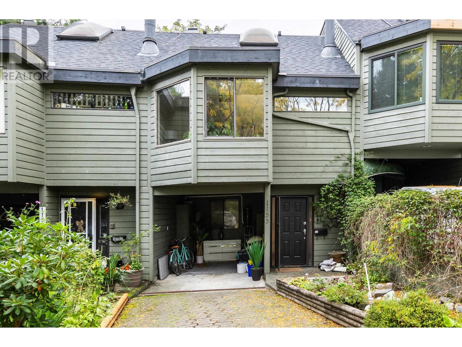 Property at 1155 FAIRWAY VIEWS WYND image 2