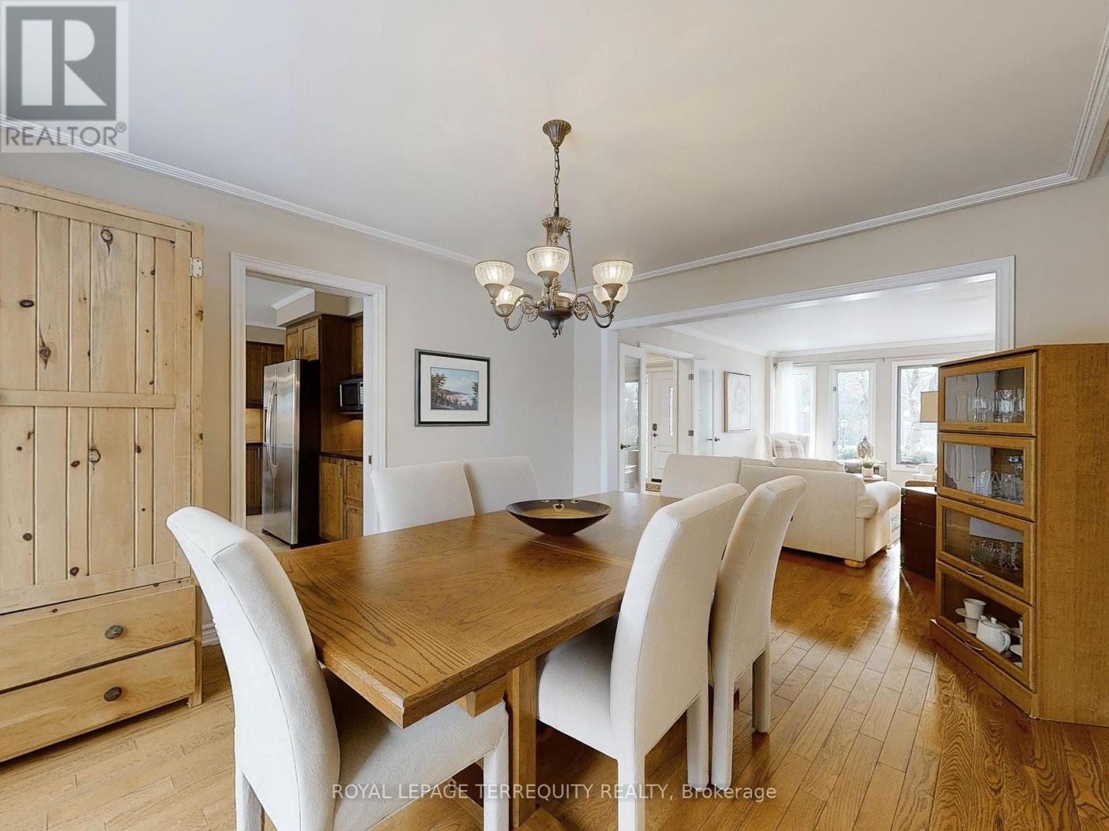 1139 Manor Road, Oakville, Ontario  L6M 1G3 - Photo 8 - W11909872