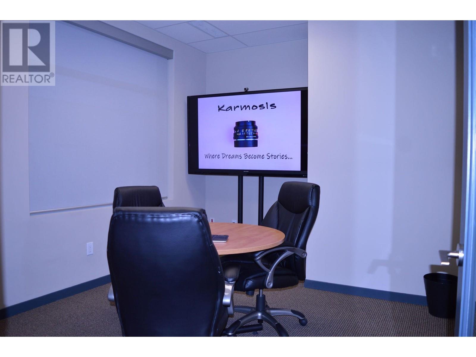 Listing Picture 12 of 12 : 201 4268 LOZELLS AVENUE, Burnaby / 本拿比 - 魯藝地產 Yvonne Lu Group - MLS Medallion Club Member