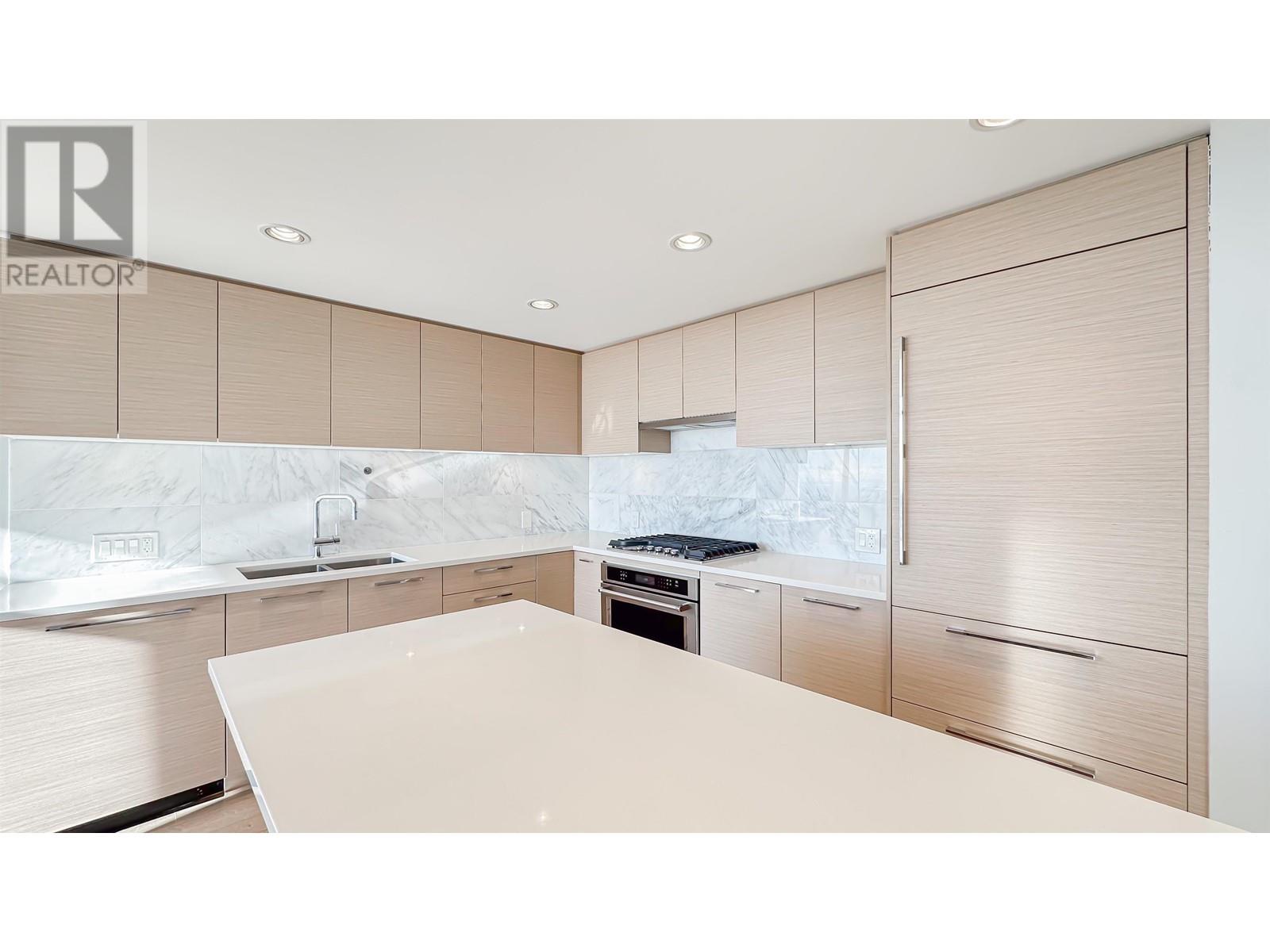 Listing Picture 4 of 25 : 1301 6700 DUNBLANE AVENUE, Burnaby / 本拿比 - 魯藝地產 Yvonne Lu Group - MLS Medallion Club Member