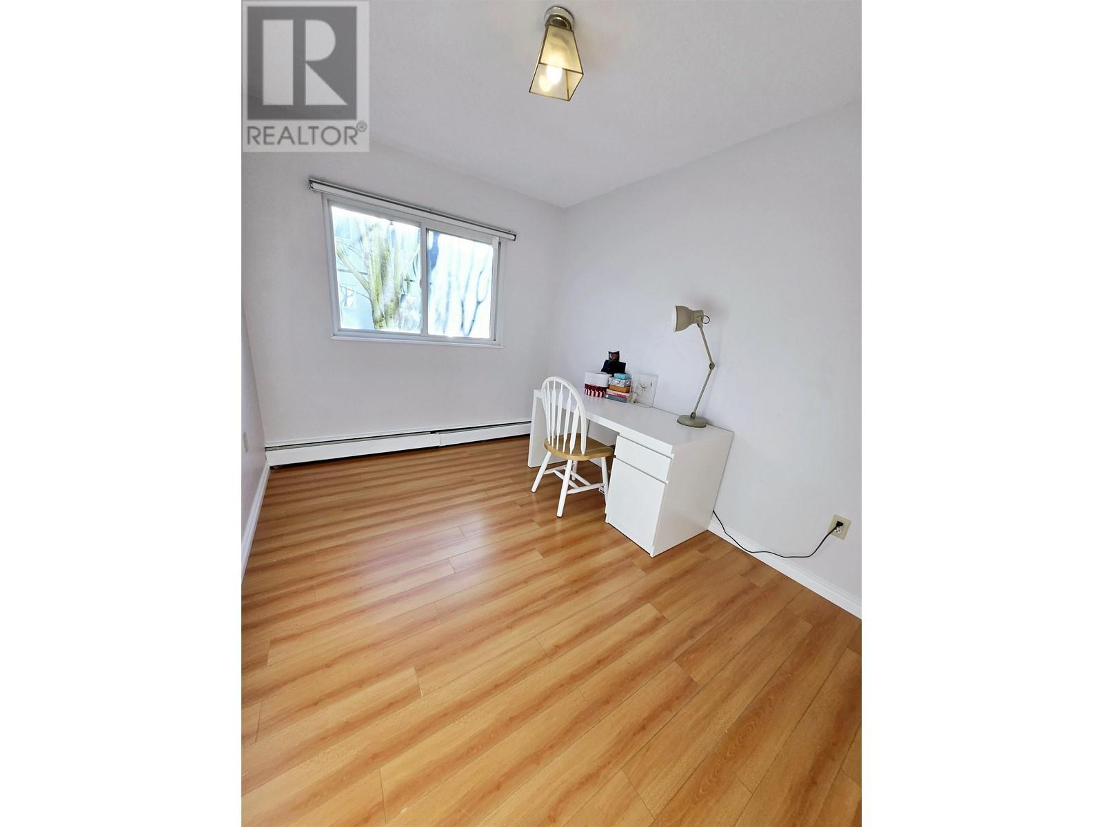 Listing Picture 11 of 15 : 253 8131A RYAN ROAD, Richmond / 烈治文 - 魯藝地產 Yvonne Lu Group - MLS Medallion Club Member