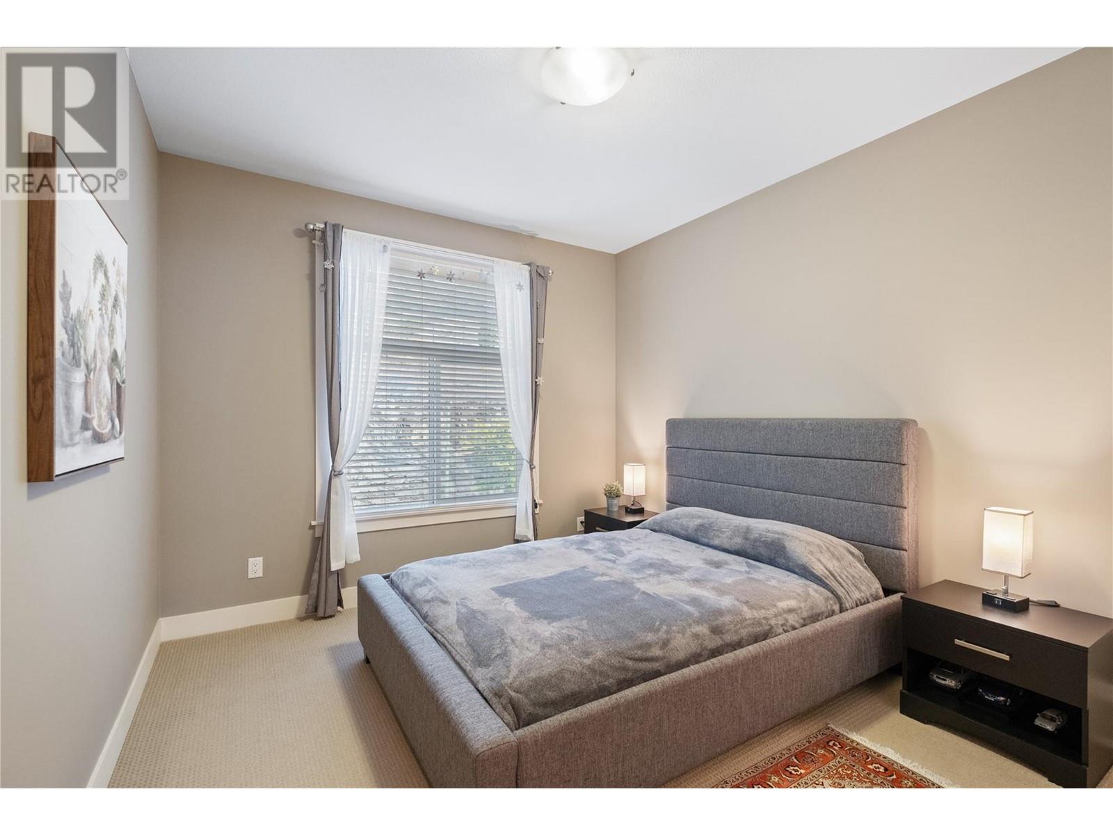 Property at 856 Hewetson Avenue image 1