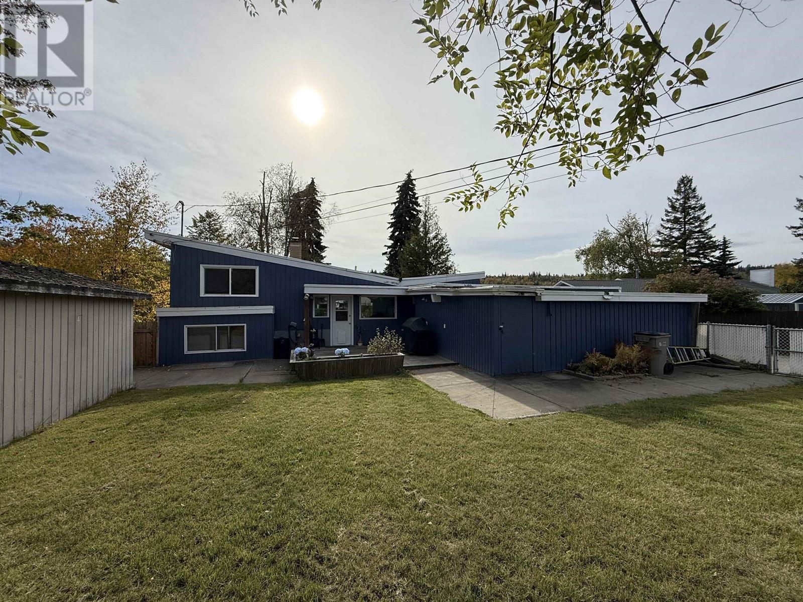 1223 JOHNSTON AVENUE, quesnel, British Columbia