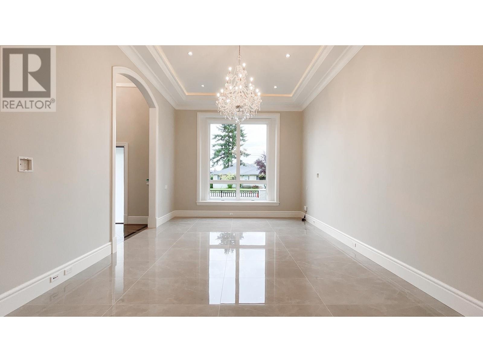 Listing Picture 10 of 30 : 8211 MOWBRAY ROAD, Richmond / 烈治文 - 魯藝地產 Yvonne Lu Group - MLS Medallion Club Member