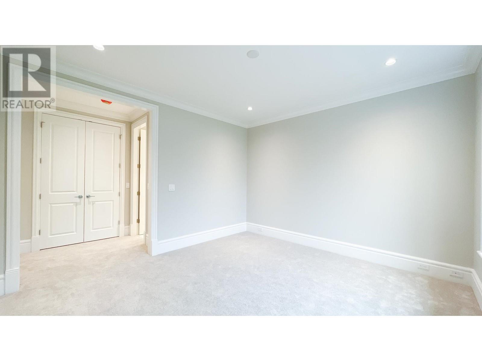 Listing Picture 18 of 30 : 8211 MOWBRAY ROAD, Richmond / 烈治文 - 魯藝地產 Yvonne Lu Group - MLS Medallion Club Member