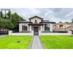 8211 MOWBRAY ROAD, Richmond, British Columbia