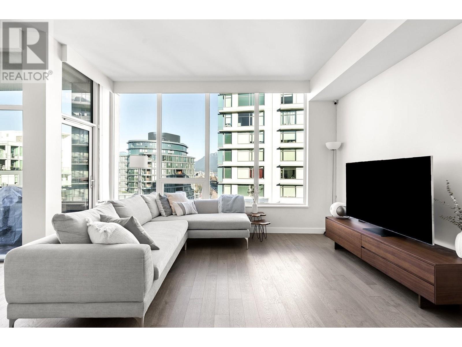 1706 111 E 1st Avenue, Vancouver, British Columbia V6A 0E9 - Photo 2 - R2958809