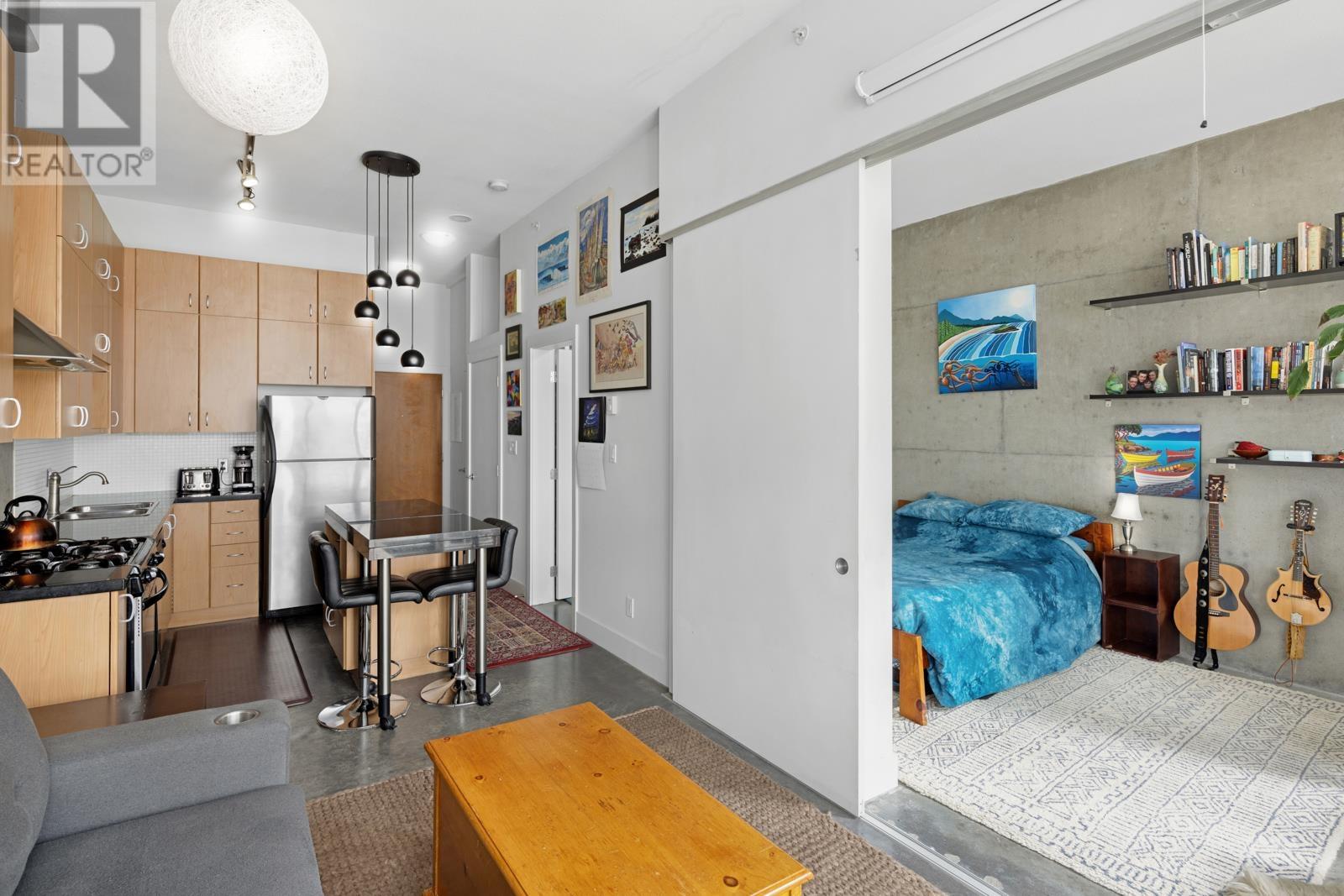 205 2635 Prince Edward Street, Vancouver, British Columbia V5T 4V7 - Photo 4 - R2958827