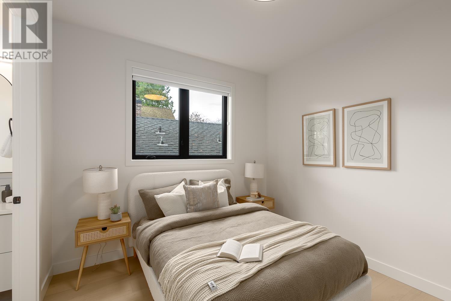 Listing Picture 20 of 34 : 2 3858 W 13TH AVENUE, Vancouver / 溫哥華 - 魯藝地產 Yvonne Lu Group - MLS Medallion Club Member