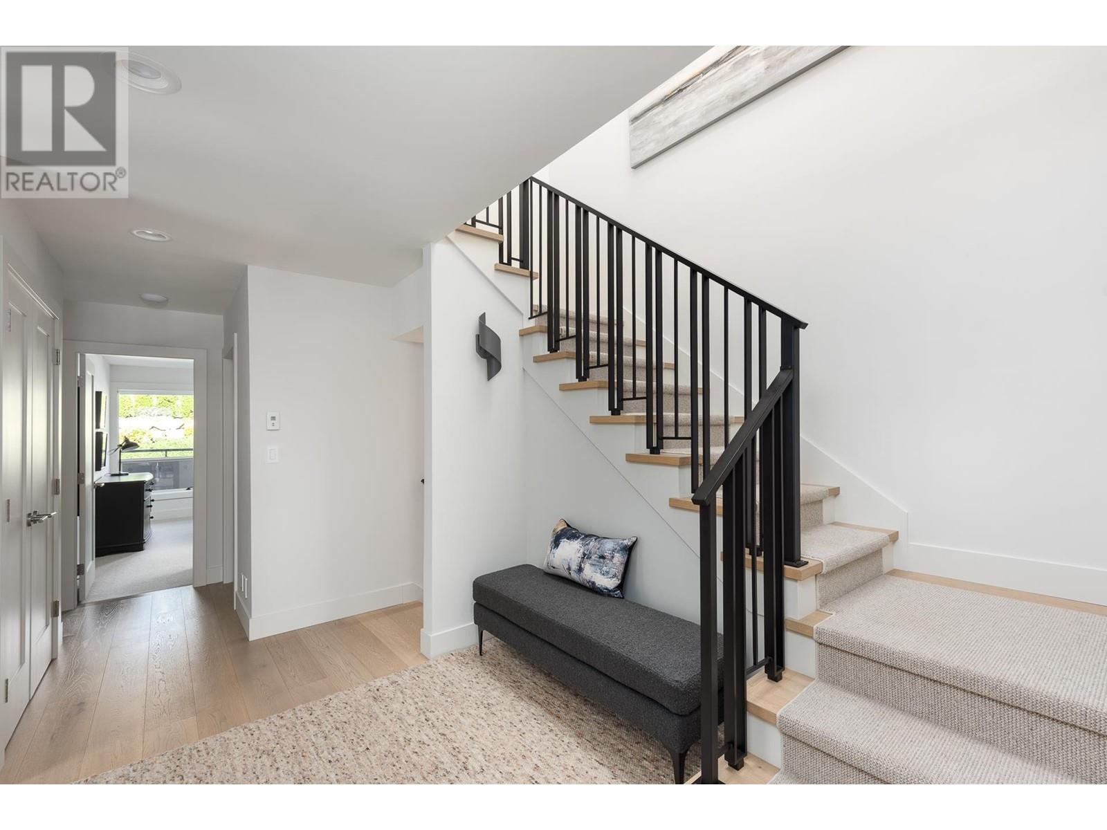 2526 Marine Drive, West Vancouver, British Columbia  V7V 1L4 - Photo 12 - R2958845