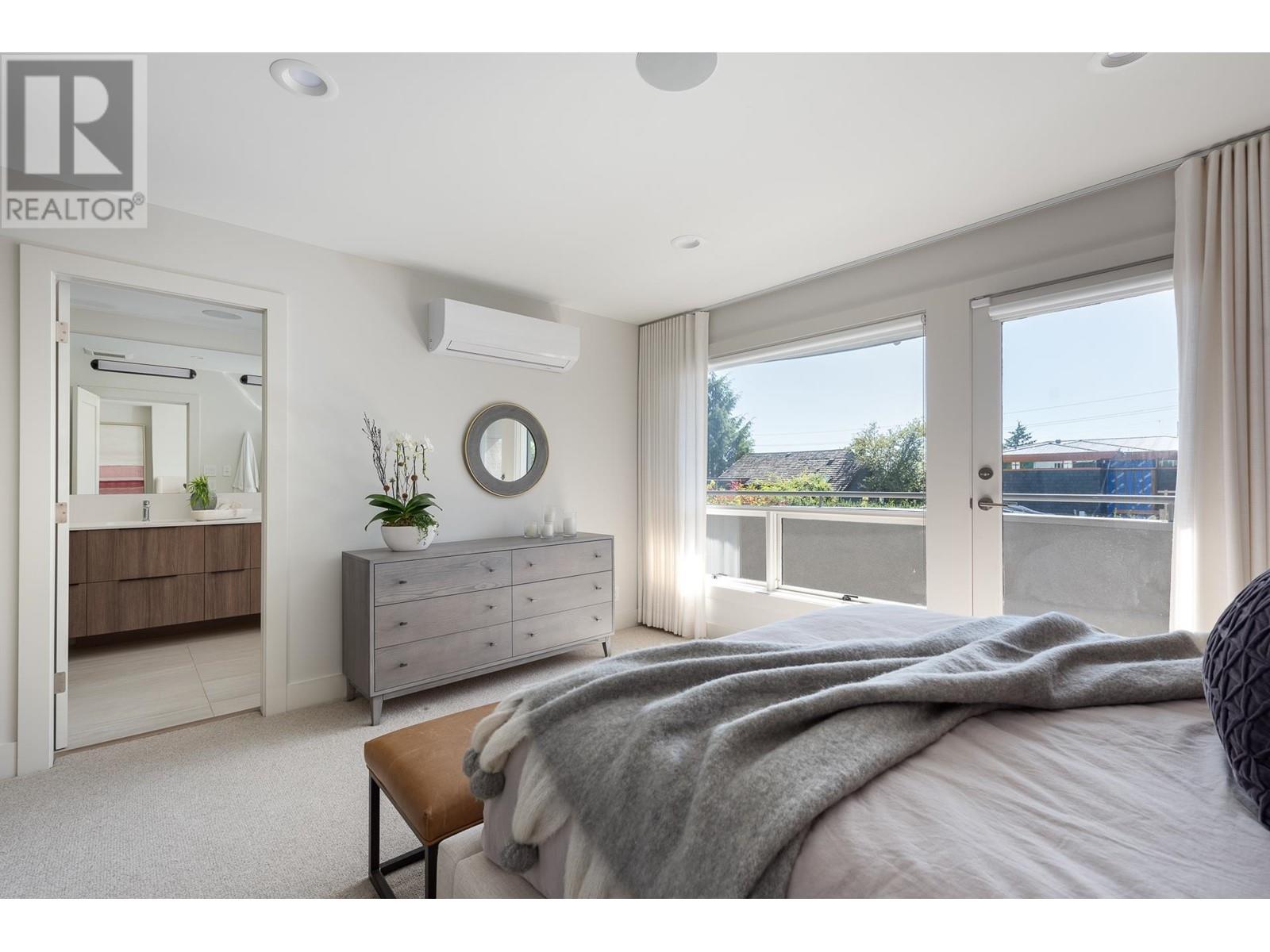 2526 Marine Drive, West Vancouver, British Columbia  V7V 1L4 - Photo 14 - R2958845