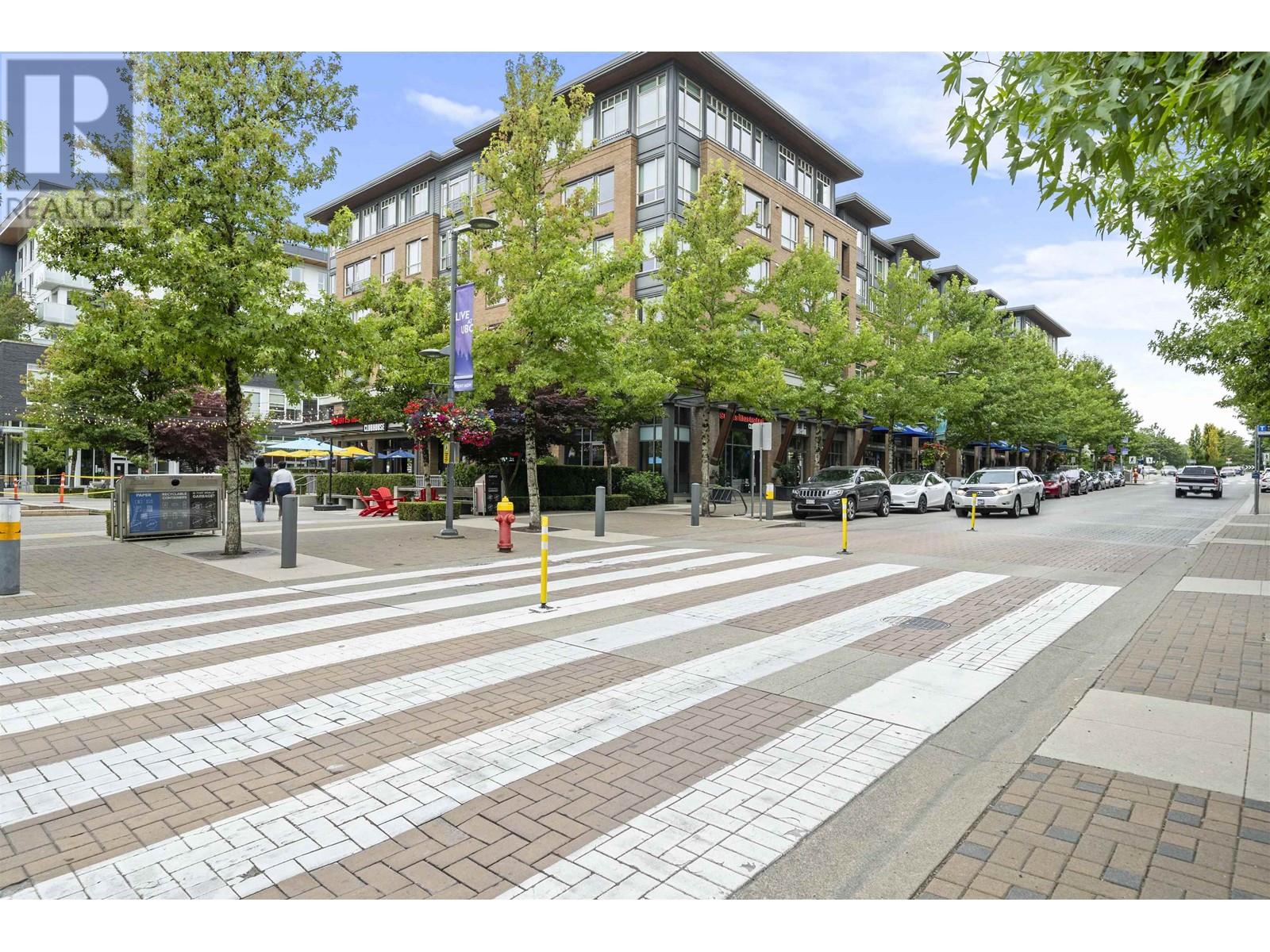 Listing Picture 29 of 31 : 322 2280 WESBROOK MALL, Vancouver / 溫哥華 - 魯藝地產 Yvonne Lu Group - MLS Medallion Club Member