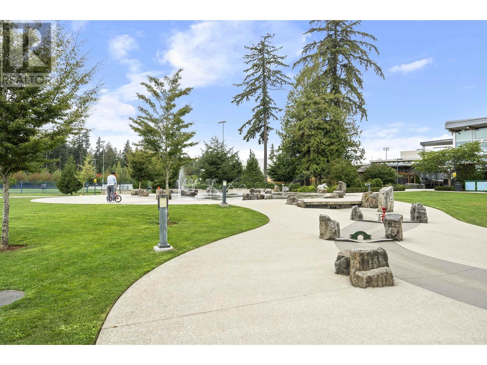 Listing Picture 31 of 31 : 322 2280 WESBROOK MALL, Vancouver / 溫哥華 - 魯藝地產 Yvonne Lu Group - MLS Medallion Club Member