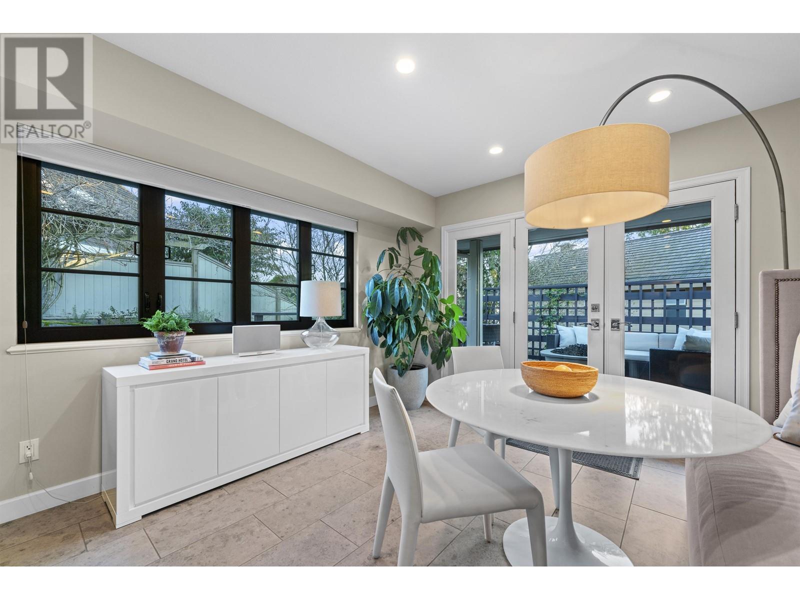 4780 Headland Court, West Vancouver, British Columbia V7W 3A5 - Photo 6 - R2958849