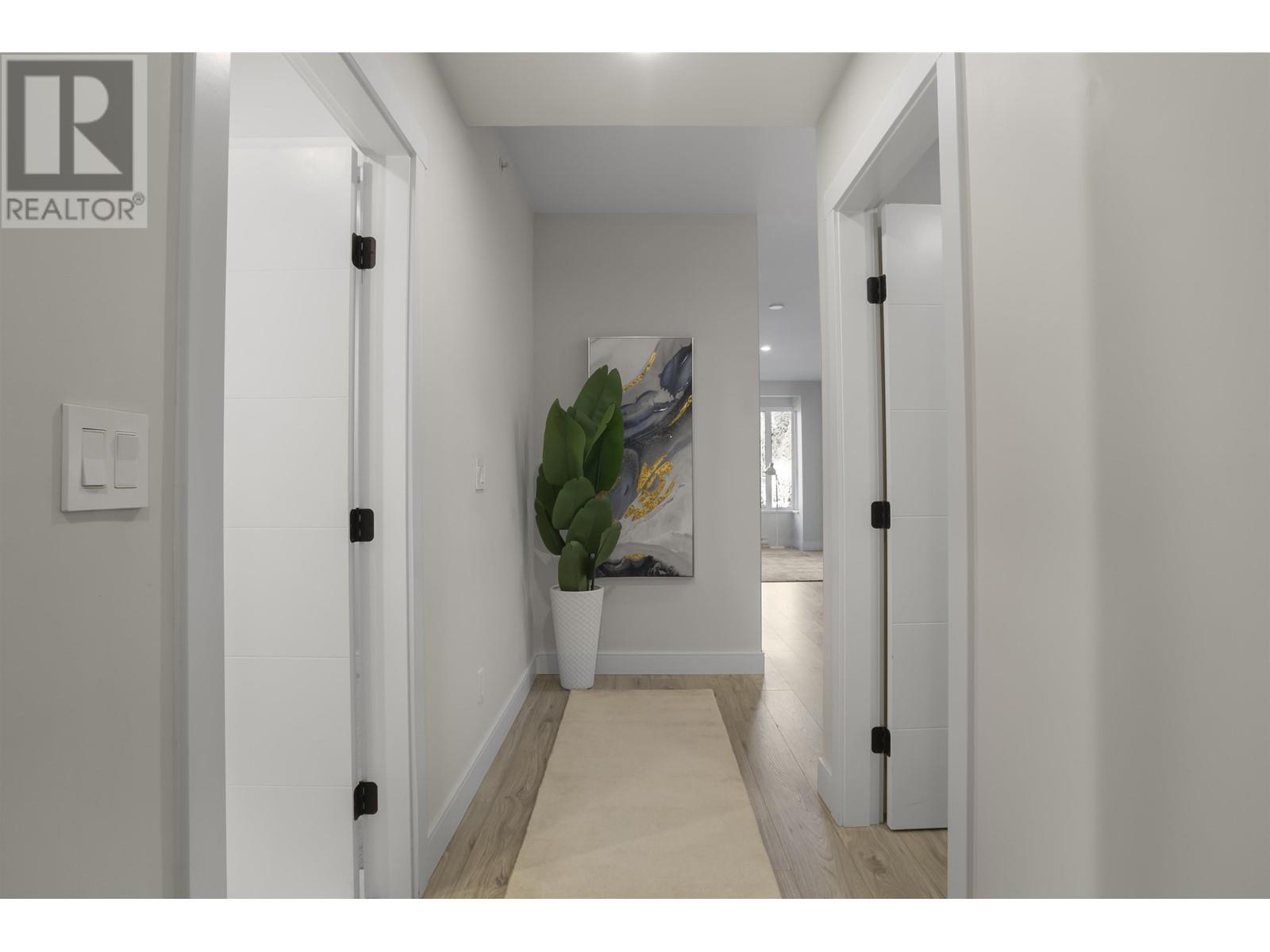 Ph 403 1633 Tatlow Avenue, North Vancouver, British Columbia  V7P 2Z8 - Photo 12 - R2956146