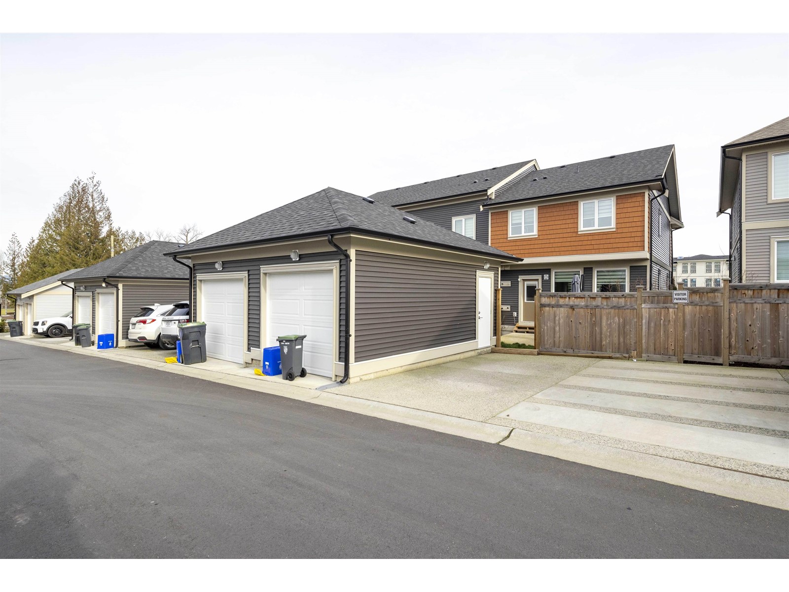 Property at 7781 206 STREET image 5