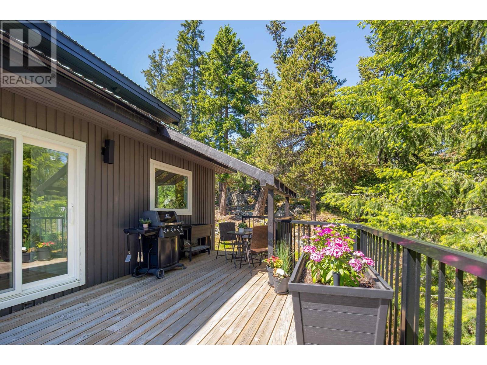 9144 Emerald Drive, Whistler, British Columbia V8E 0G5 - Photo 38 - R2958839