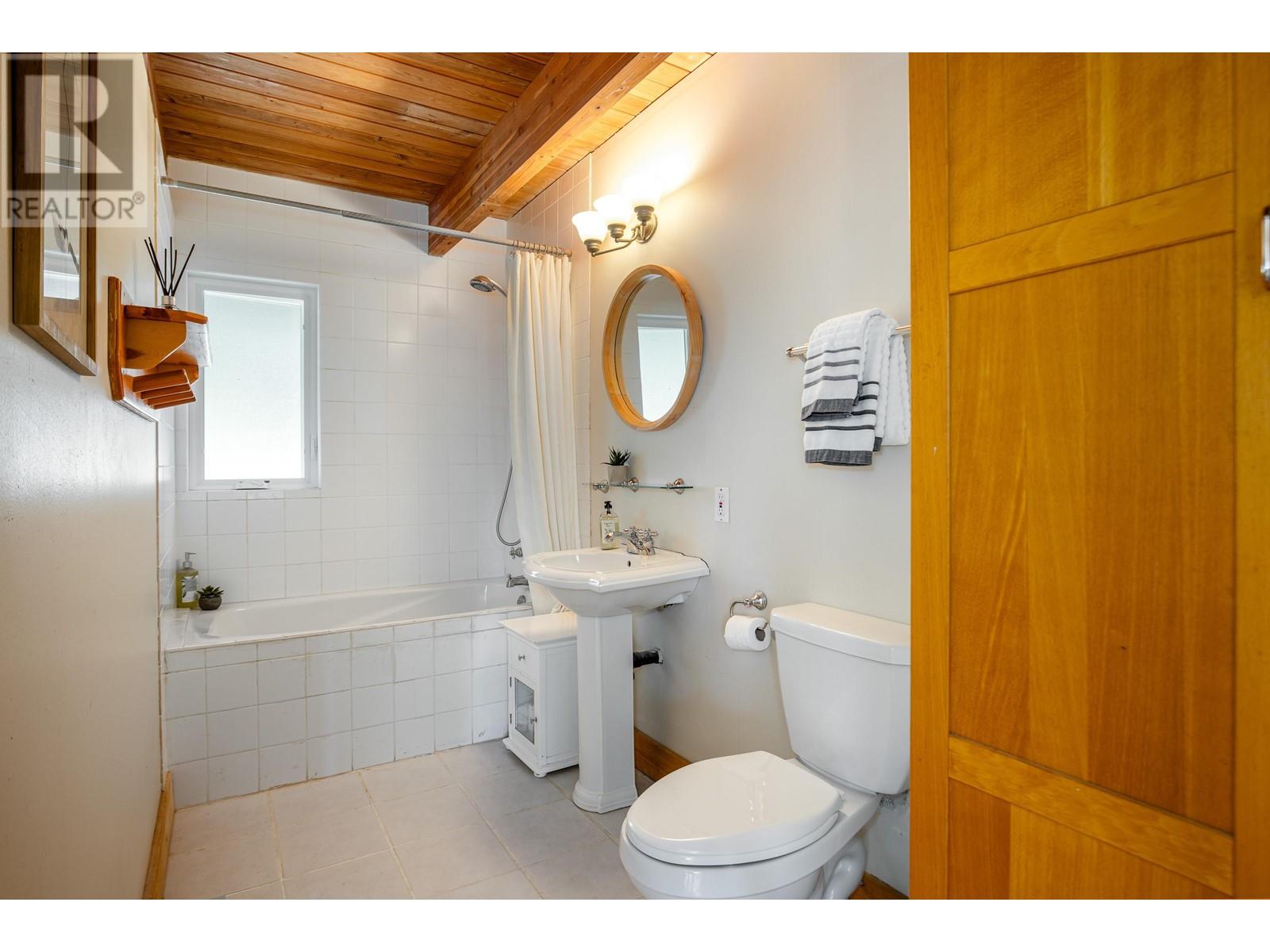 9144 Emerald Drive, Whistler, British Columbia V8E 0G5 - Photo 18 - R2958839